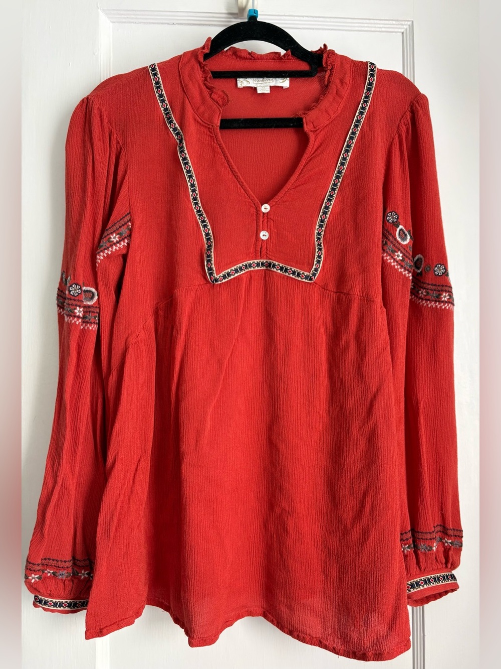 Suzanne Betro Embroidered Peasant Boho TunicRust Red Long Sleeve Tunic Top Sz: M - Picture 2 of 8